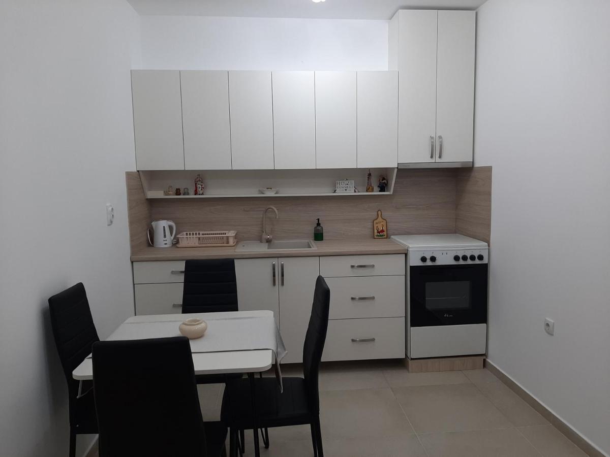 Apartman Viaggio Сремска-Митровица Экстерьер фото