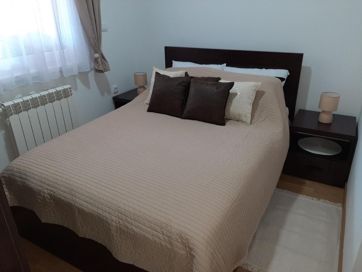 Apartman Viaggio Сремска-Митровица Экстерьер фото